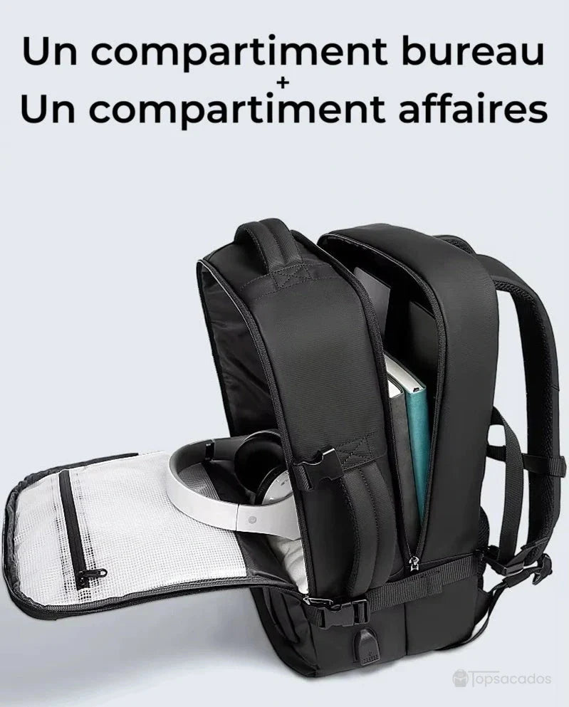 Sac Ă dos 30 litres avec port usb â Compartiment ouvert contenant un casque audio et un ordinateur portable, parfait pour le bureau et les affaires