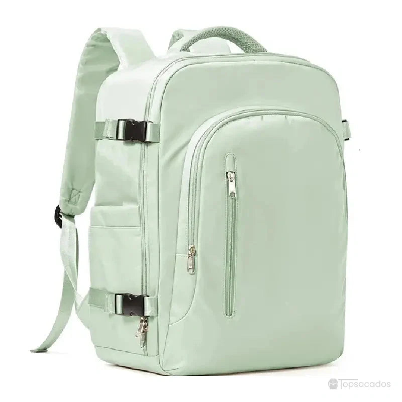 Sac à dos 30 litres vert clair pour ordinateur portable, photographié de trois quarts sur fond neutre