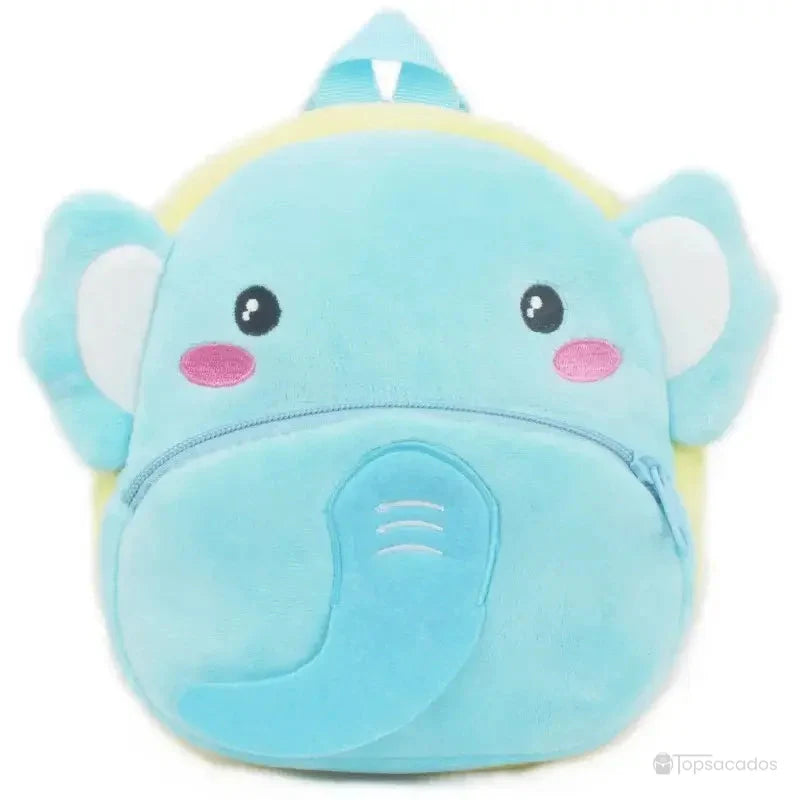 Sac à dos Bébé bleu clair en peluche en forme d’éléphant, avec grandes oreilles blanches et trompe souple.