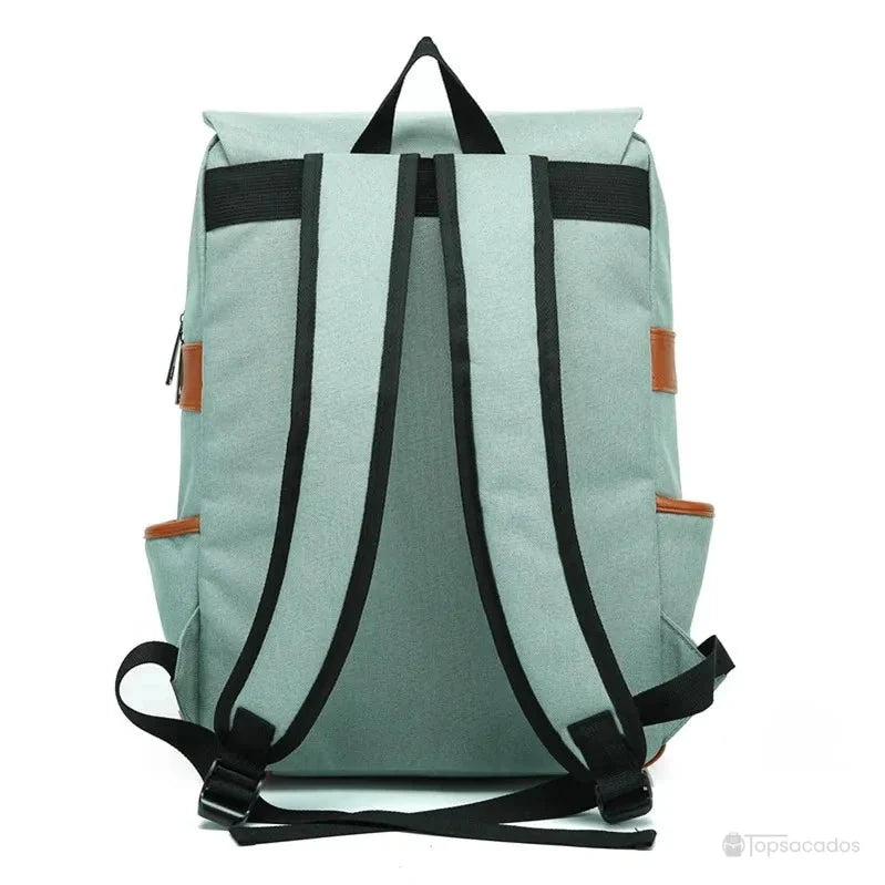 Sac à dos école fille vert menthe, vue arrière avec bretelles noires réglables