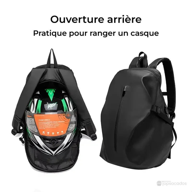 Sac à dos étanche pour moto avec poche arrière ouverte contenant un casque intégral