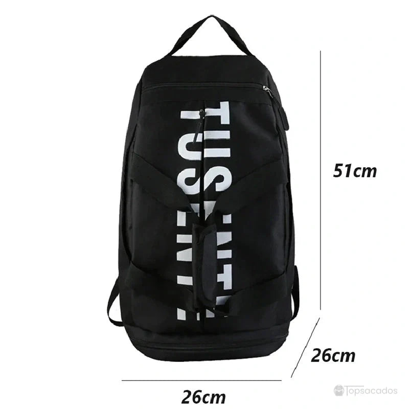 Sac à dos foot noir mesurant 51 cm de haut et 26 cm de large, vu de face avec indications de dimensions.