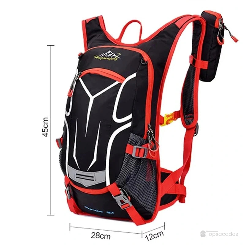 sac à dos hydratation rouge avec dimensions affichées : 45 cm de hauteur, 28 cm de largeur, 12 cm de profondeur