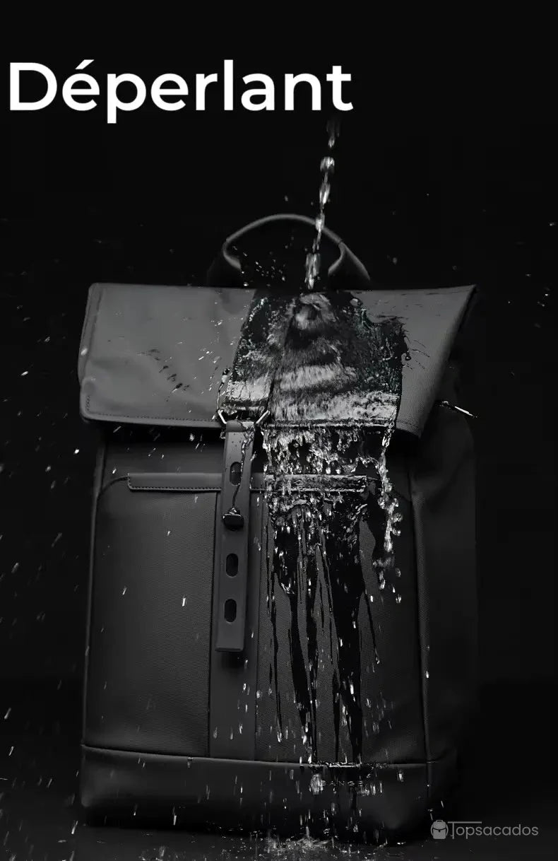 Sac à dos ordinateur étanche avec revêtement déperlant, protection efficace contre la pluie en extérieur.