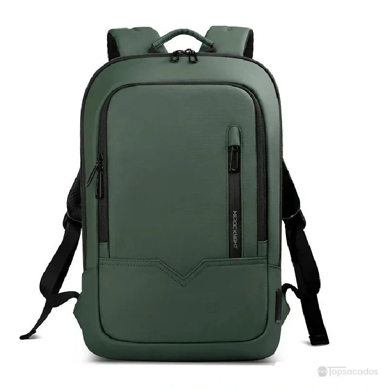 sac à dos ordinateur femme 15,6 pouces vert kaki uni avec fermetures zippées, présenté sur fond neutre