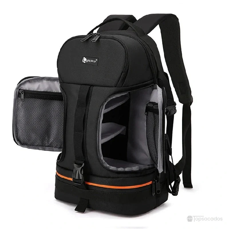 Sac à dos photo noir et gris ouvert avec poches latérales visibles et intérieur rembourré pour équipements photo