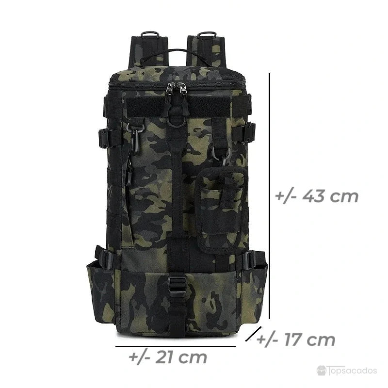 Sac à dos pour la pêche aux dimensions détaillées : environ 43 cm de haut, 21 cm de large et 17 cm de profondeur.