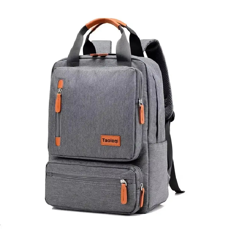 Sac à dos pour lycéen gris clair à multiples poches zippées et poignée renforcée pour un usage quotidien.