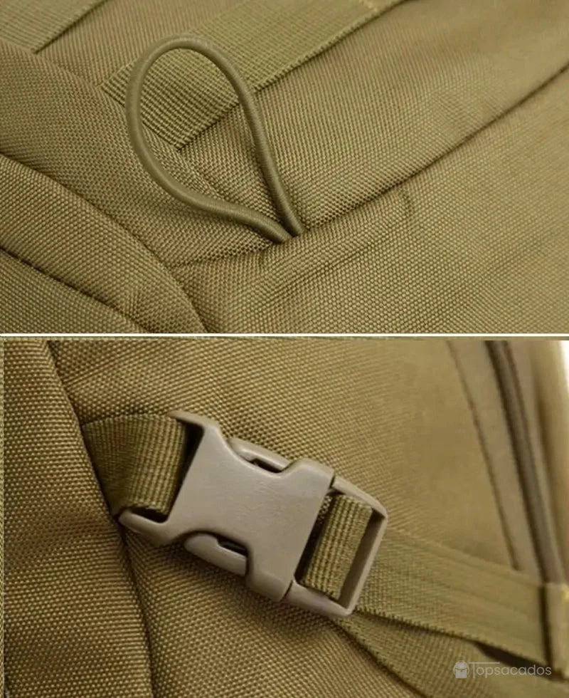 Sac à dos style militaire Femme en zoom sur une boucle en plastique et un passant renforcé.