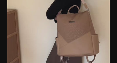 video-sac-a-dos-femme-noir