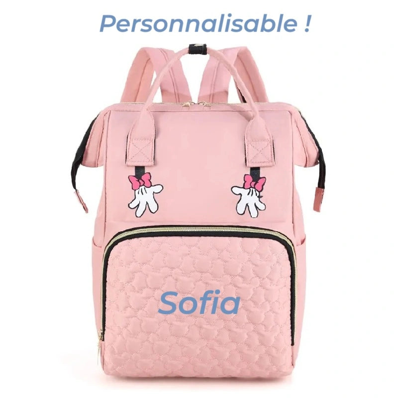 sac-a-dos-bebe-avec-son-prenom personnalisable avec prénom Sofia brodé sur sac rose, texte personnalisable en haut de l'image