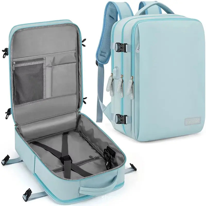 sac a dos cabine bleu ciel ouvert montrant un grand espace de rangement avec poches internes pour une organisation optimale.