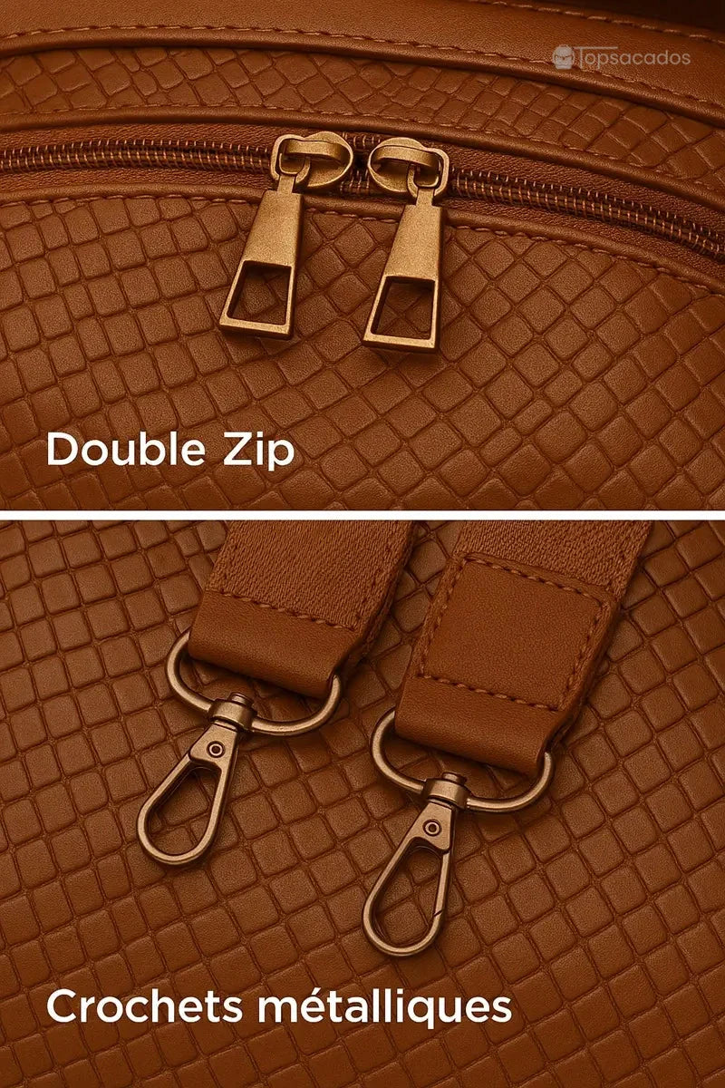 Sac à dos marron Femme avec vue rapprochée sur le double zip doré et les crochets métalliques pivotants des bretelles détachables.