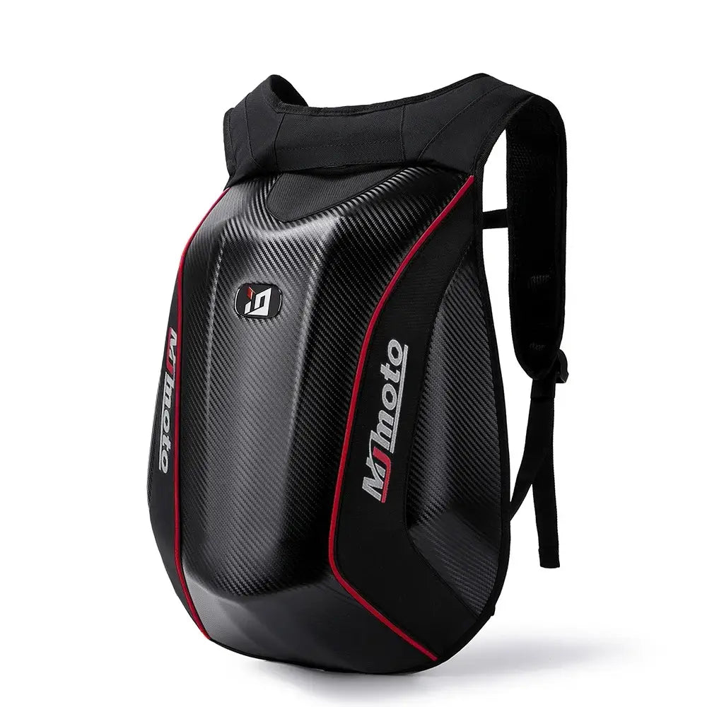 Sac à dos moto en fibre de carbone avec finitions rouges élégantes et coque rigide moulée pour une protection optimale en conduite.