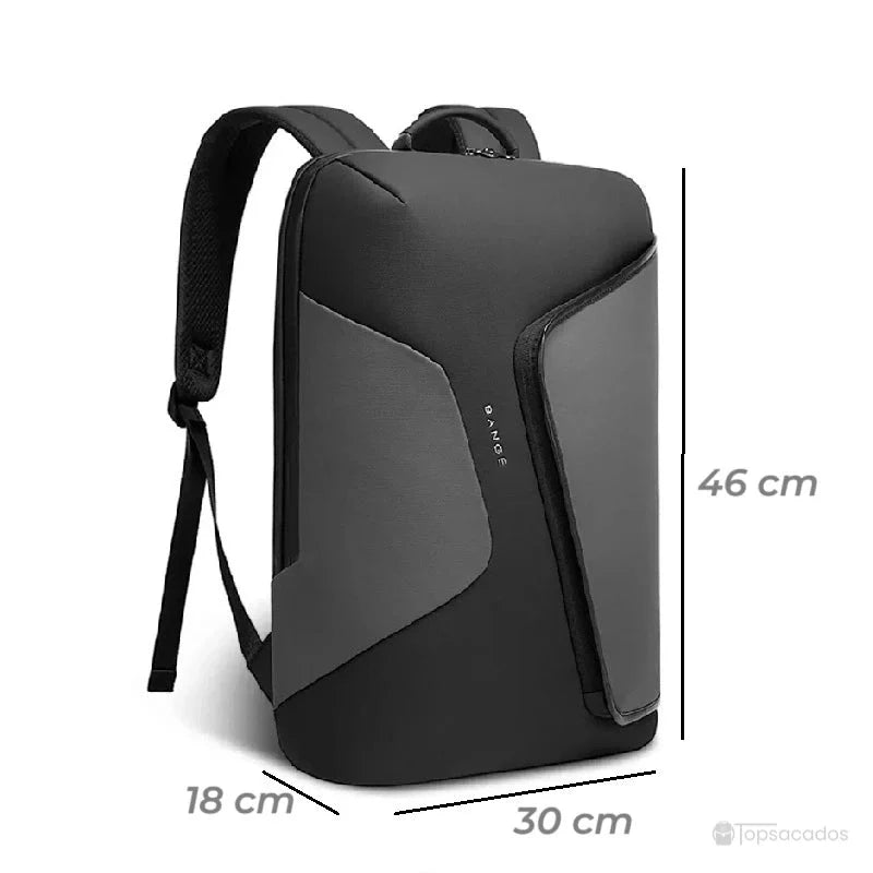Sac à dos ordinateur portable design vu de profil avec dimensions 46 cm x 30 cm x 18 cm inscrites pour illustrer sa capacité.