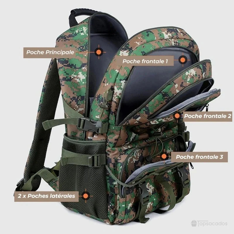 Sac à dos rando camouflage ouvert montrant la répartition des compartiments : poche principale, poches frontales et poches latérales