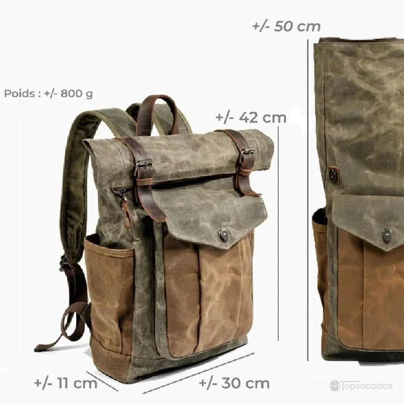 Sac à dos rolltop vintage homme avec dimensions indiquées, hauteur 50 cm, largeur 30 cm et profondeur 11 cm