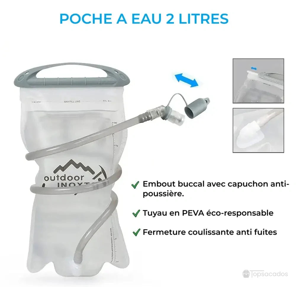 Sac à dos vélo avec poche à eau et poche ouverte montrant divers objets, démontrant sa capacité de rangement généreuse.