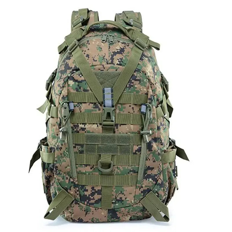 sac à dos camouflage pixel vert et marron, modèle militaire robuste avec système molle et nombreuses poches